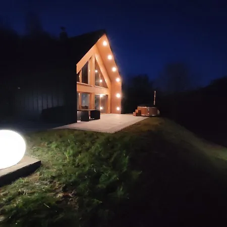 Villa Miedzy Drzewami *