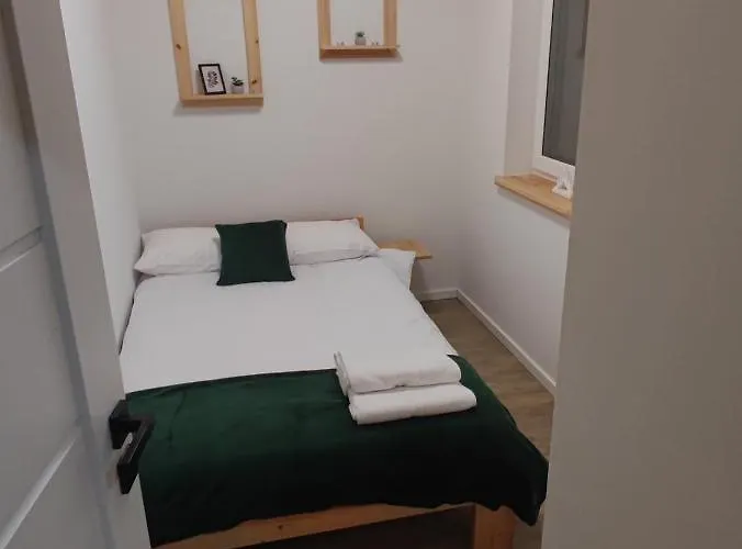 Miedzy Drzewami Biecz